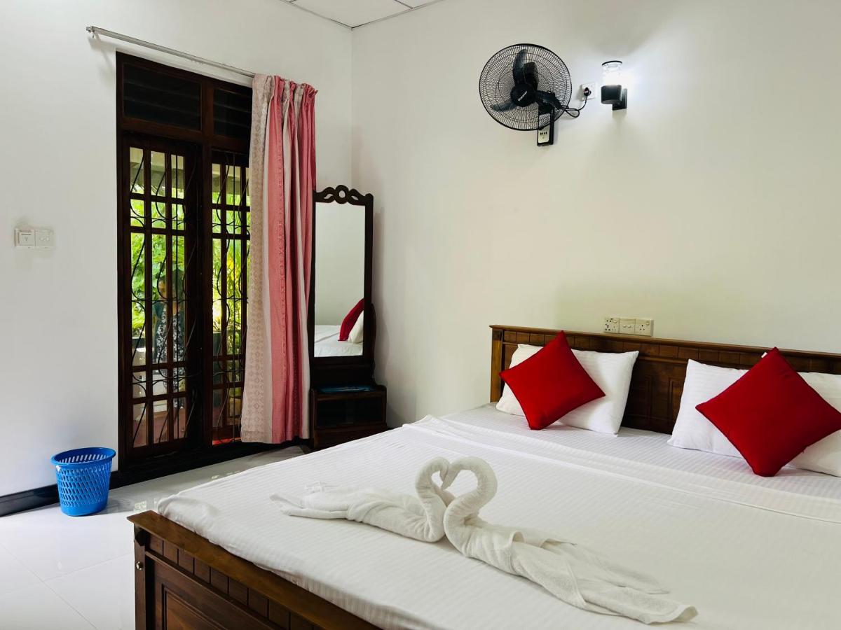 Sigiri Budget Homestay Sigiriya Exterior photo