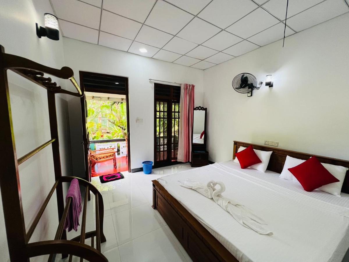 Sigiri Budget Homestay Sigiriya Exterior photo